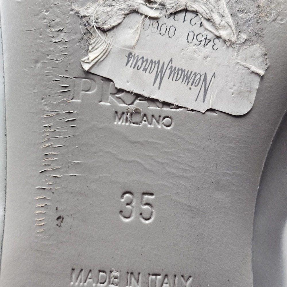 Prada Women's Size 35 EU / 5 US EUC Grey Bunny Flora Origami Kitten Heels Pumps - Picture 8 of 8